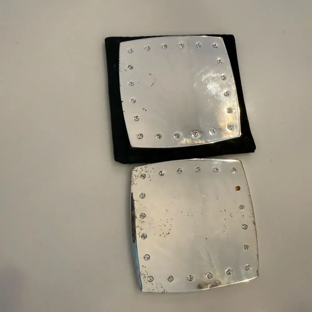 Compact Double Facettes Mirror Duo